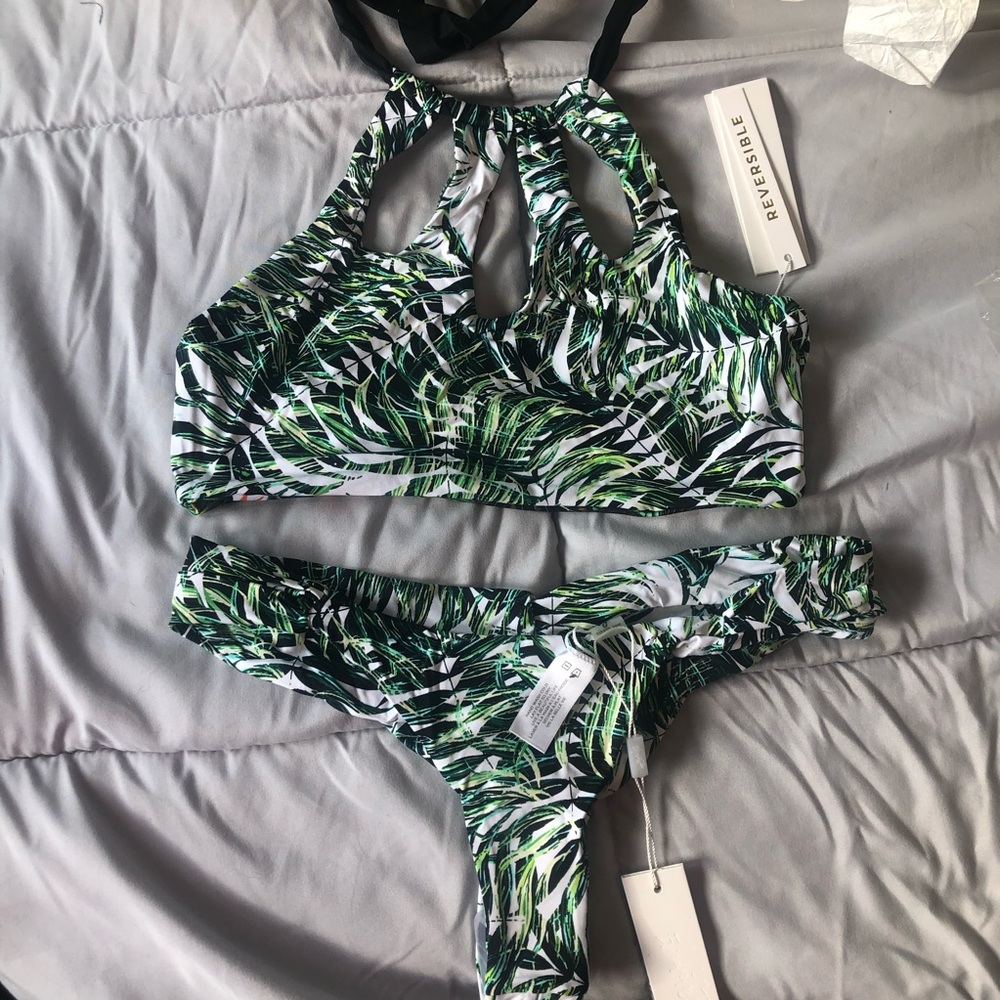 NWT Havana print bikini set Hawaiian cheeky halter